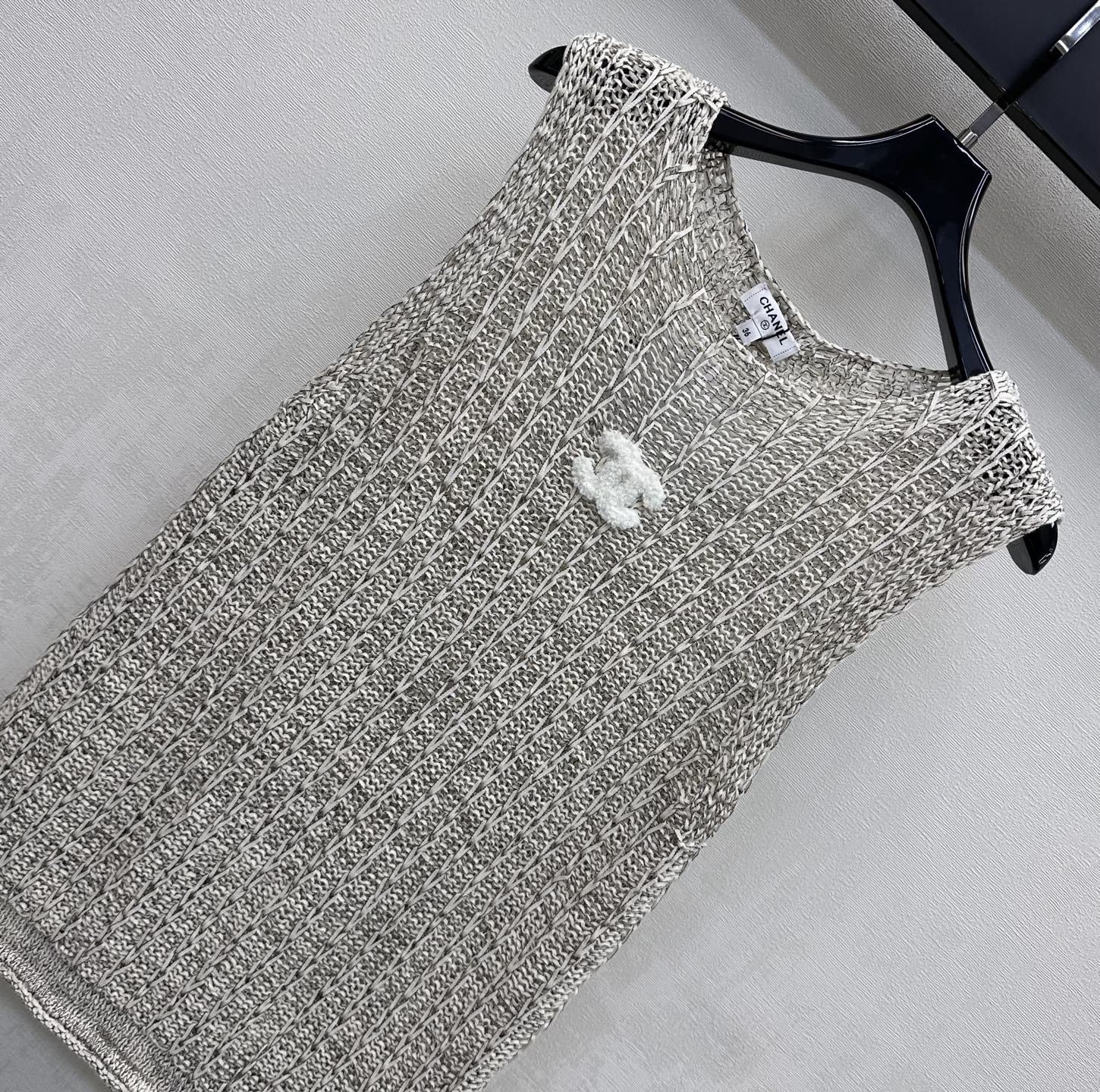 Embroidered Openwork Knitted Vest
