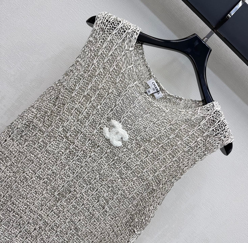 Embroidered Openwork Knitted Vest
