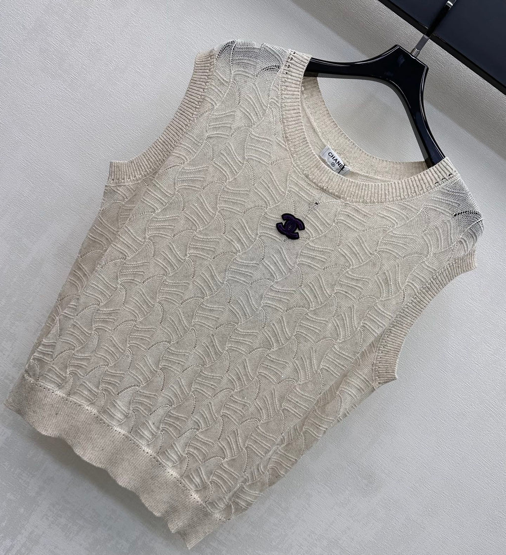 Embroidered Knit Vest
