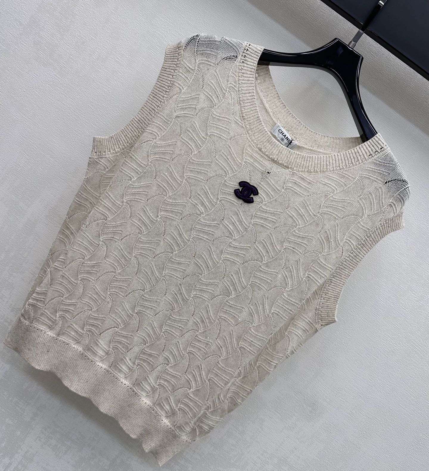 Embroidered Knit Vest