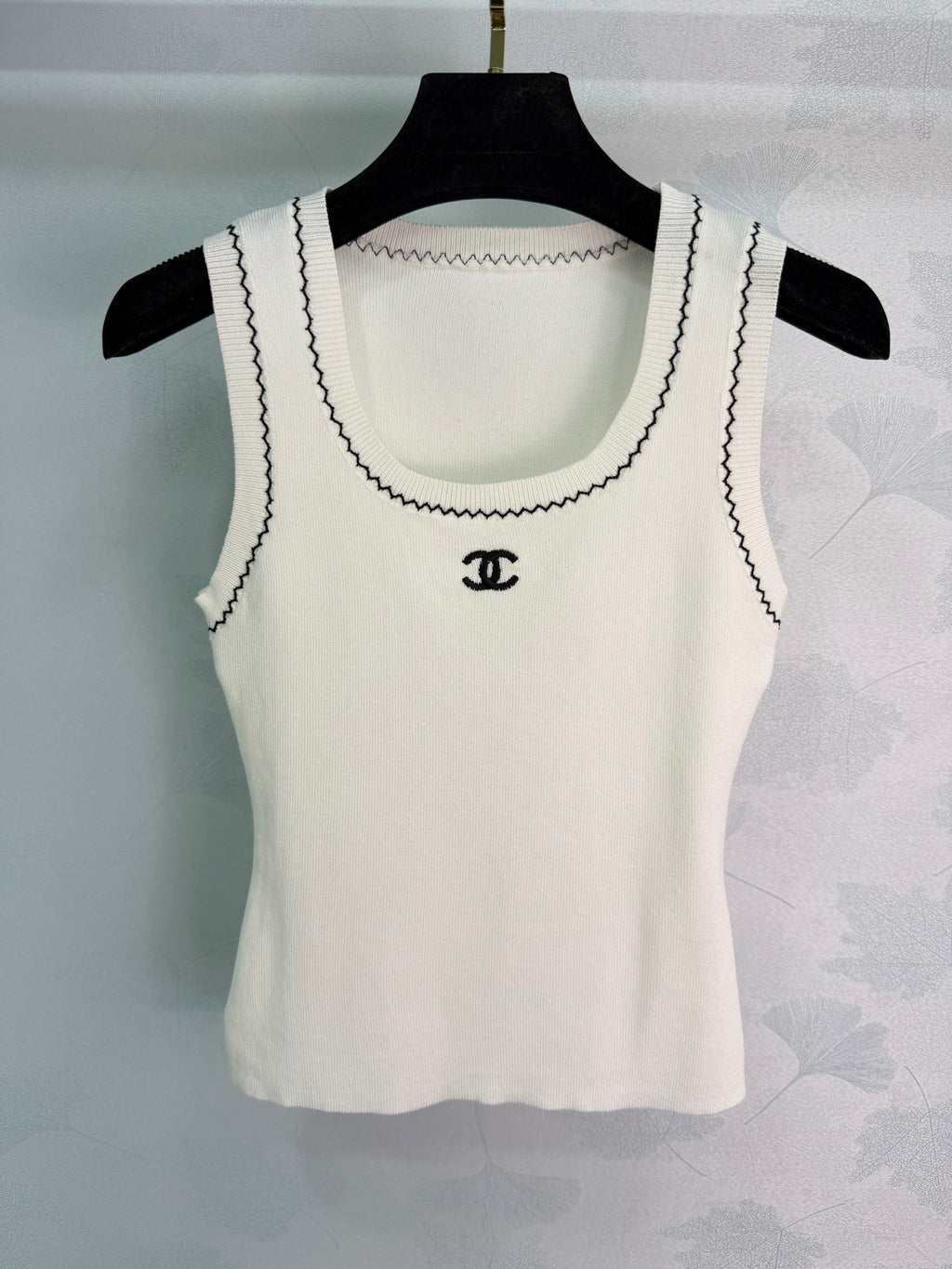 Knitted Sleeveless Top