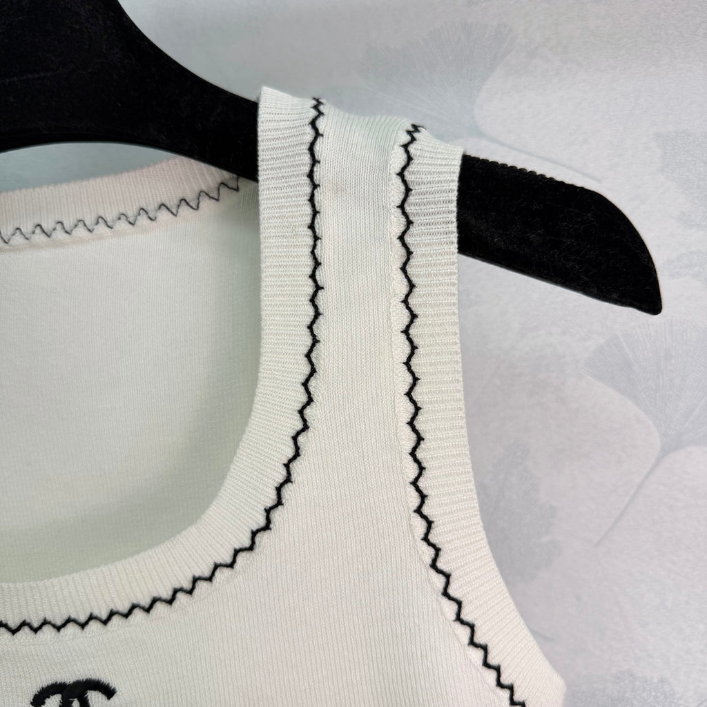 Knitted Sleeveless Top