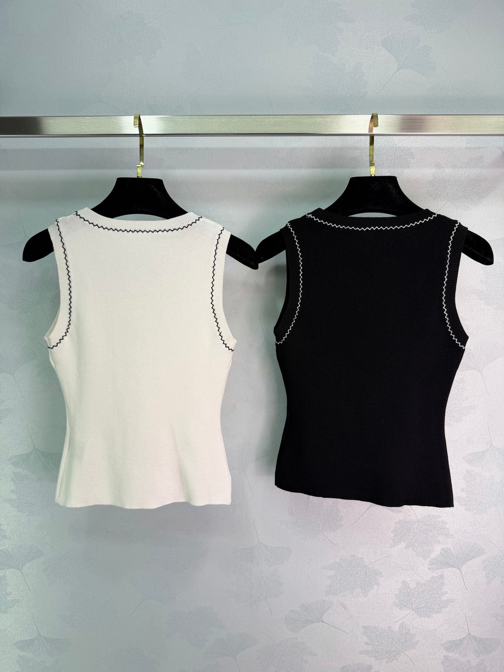 Knitted Sleeveless Top
