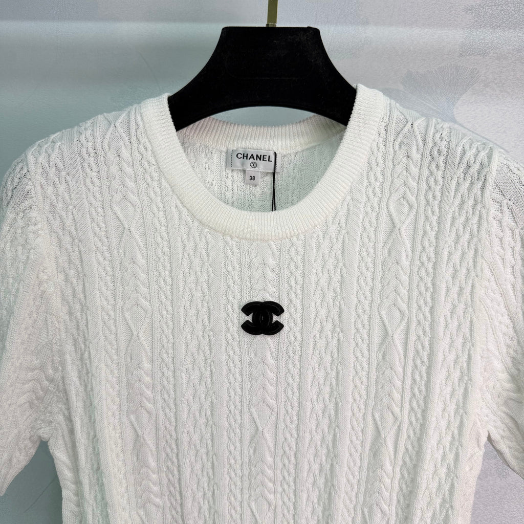 Embroidered Knit Short-Sleeve T-Shirt