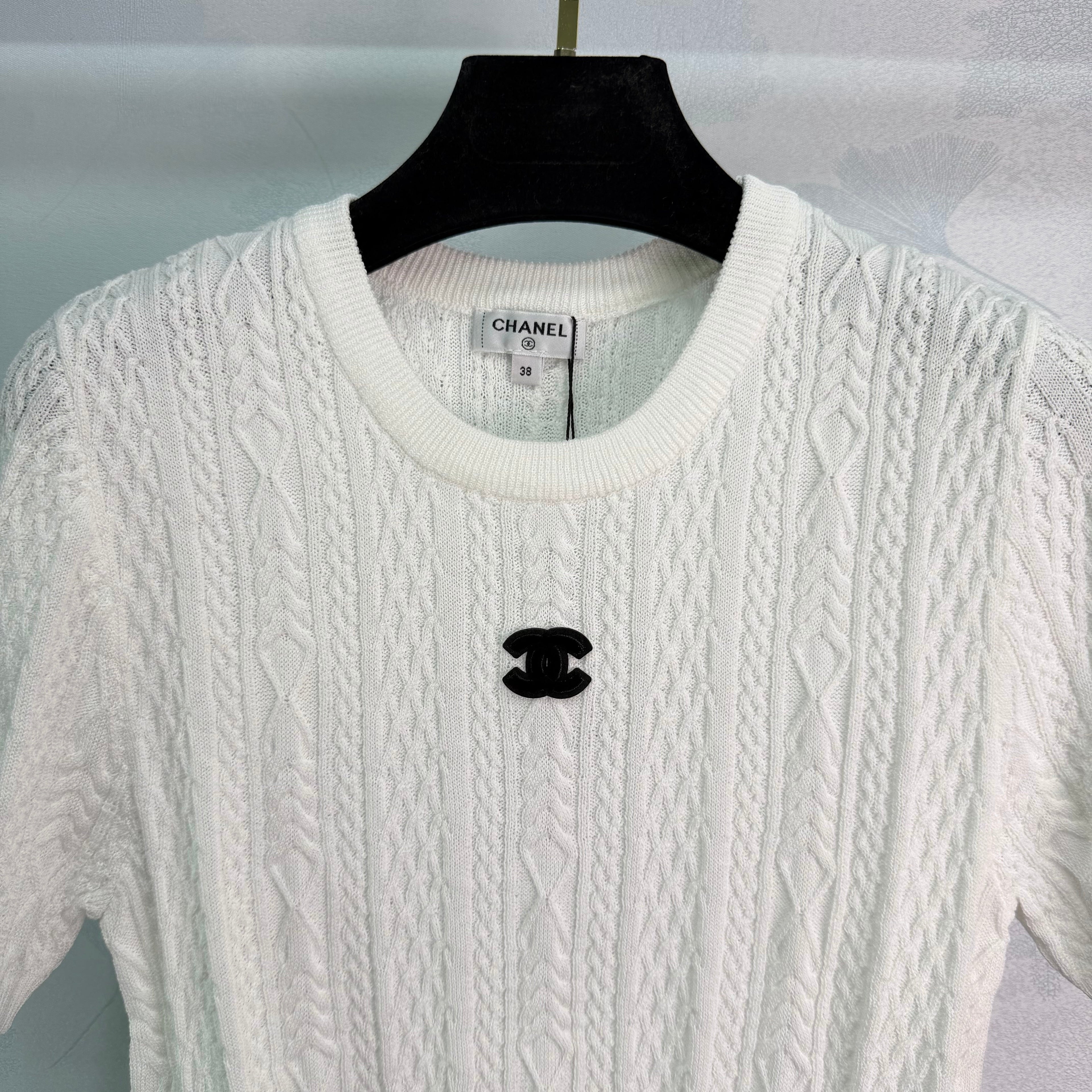 Embroidered Knit Short-Sleeve T-Shirt