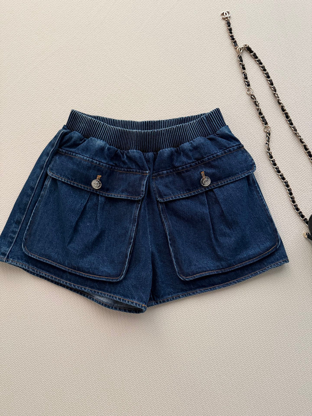 Workwear-style shorts