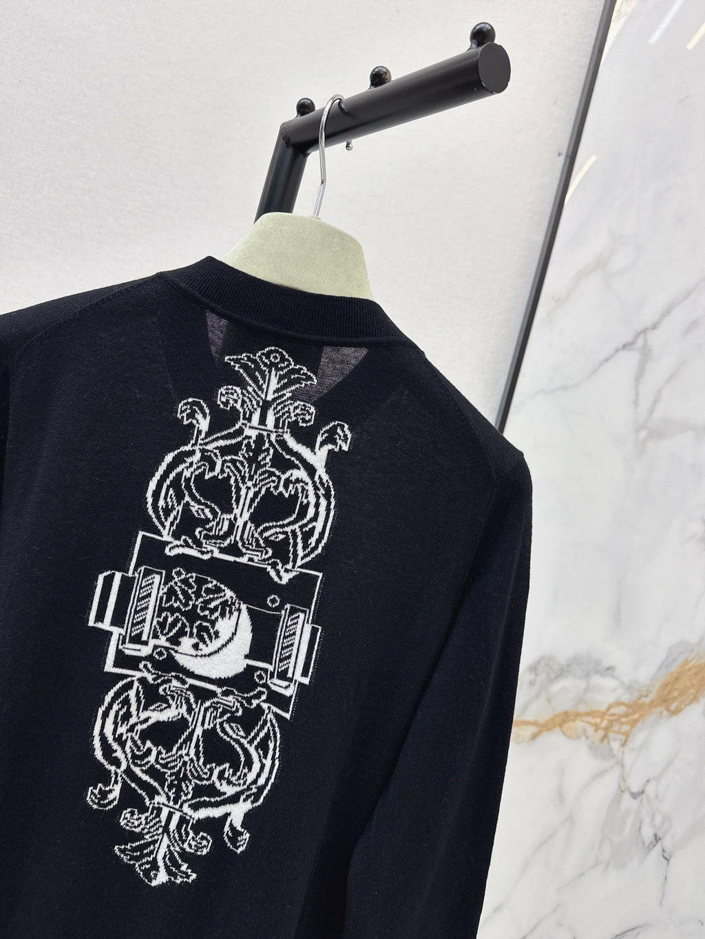 Embroidered Knit Cardigan