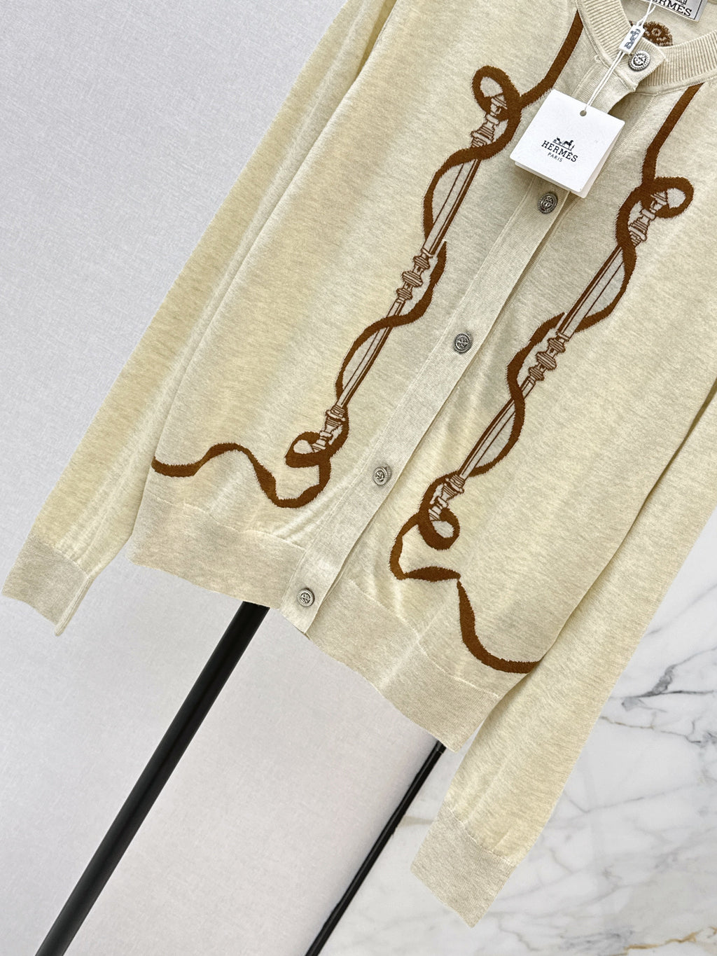 Embroidered Knit Cardigan