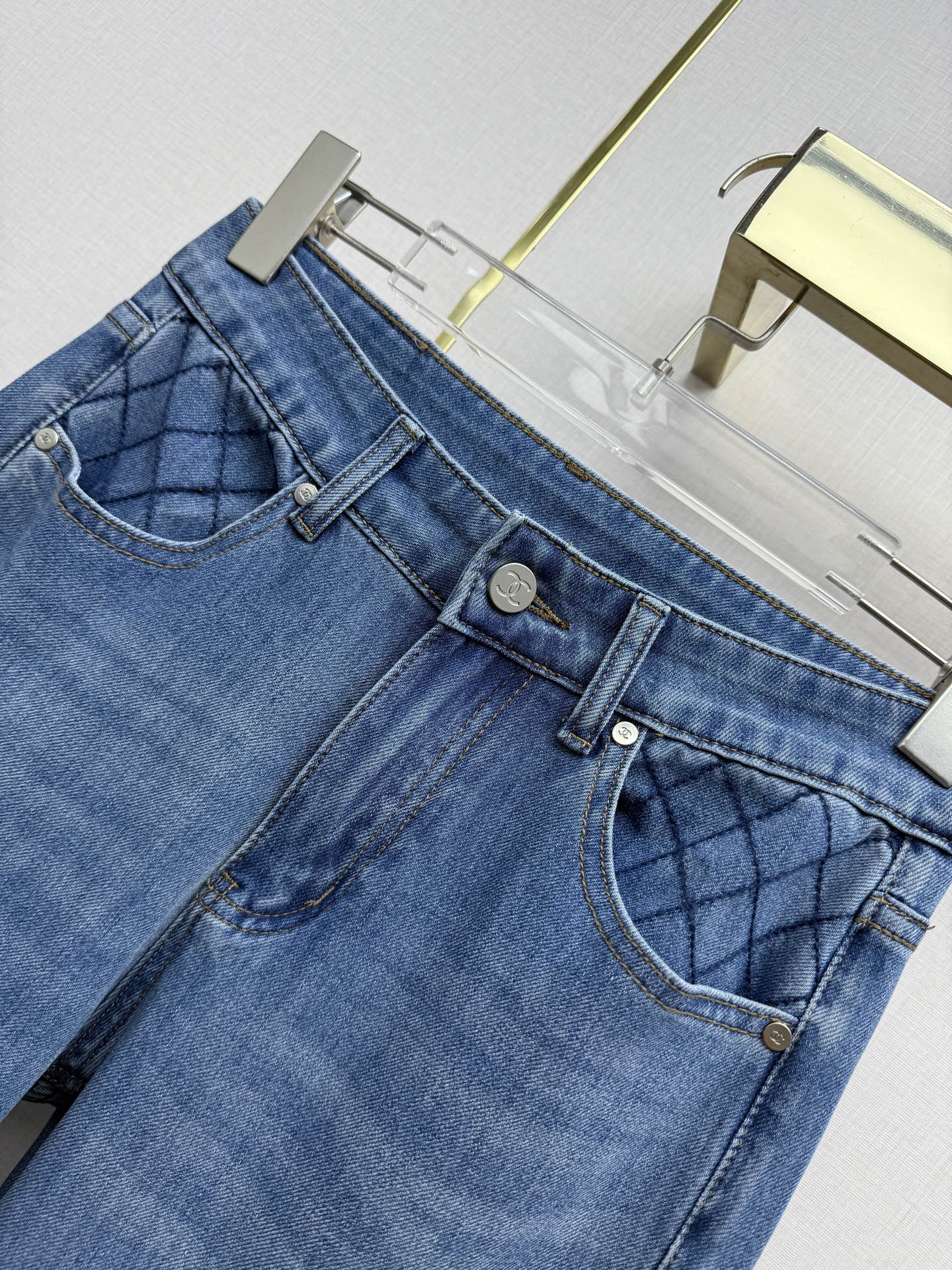 Versatile Flared Jeans