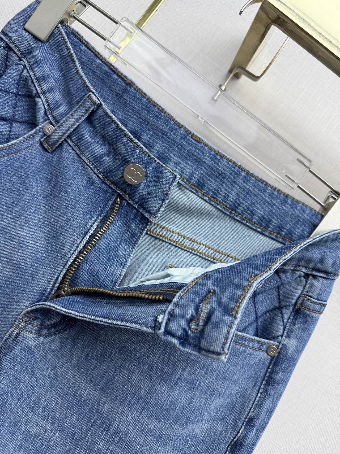 Versatile Flared Jeans