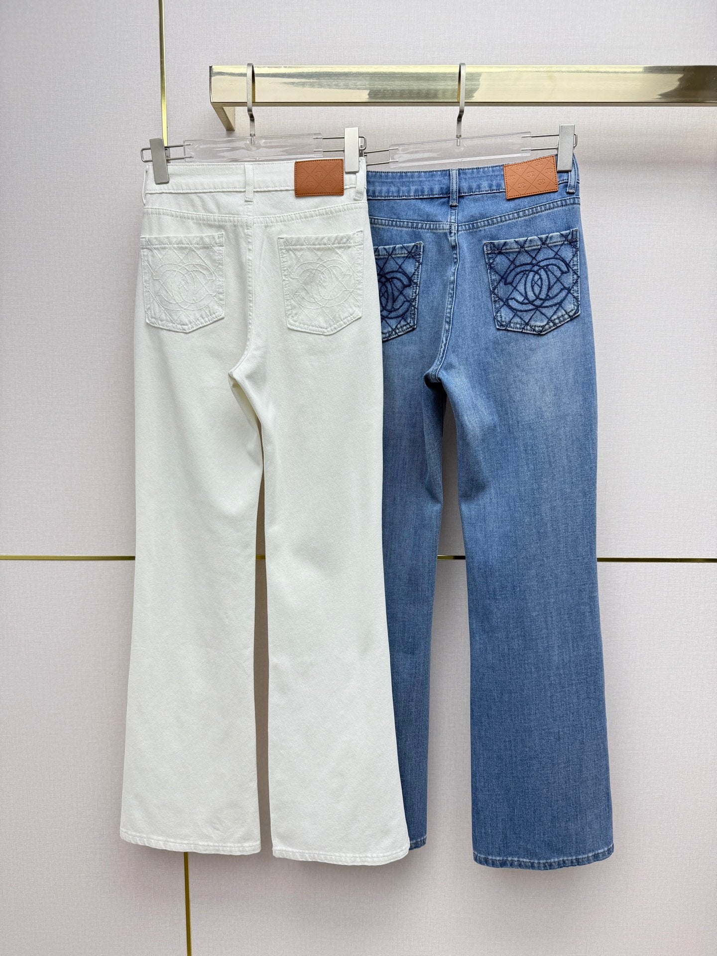 Versatile Flared Jeans
