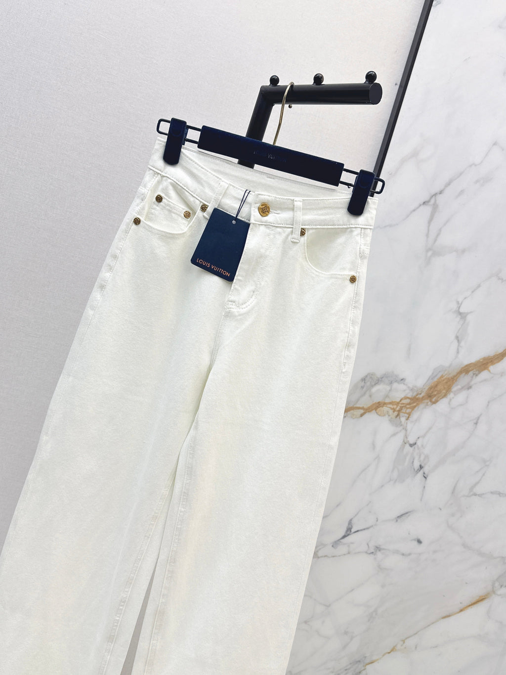 Straight-Leg Jeans