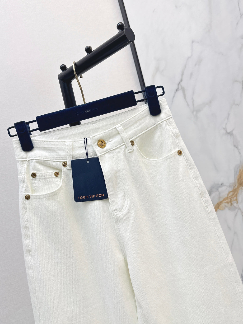 Straight-Leg Jeans