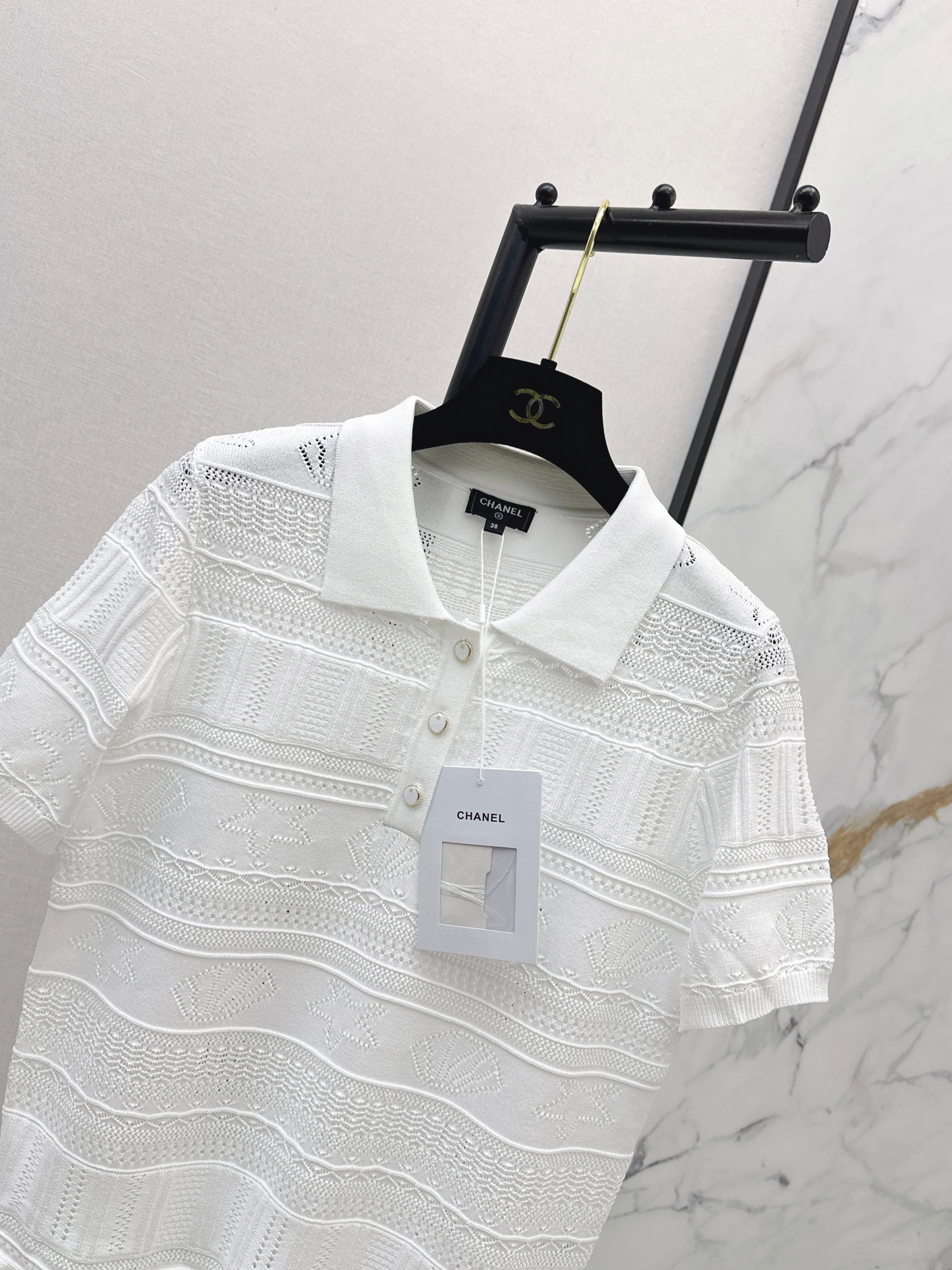 Knitted Short-Sleeve Top