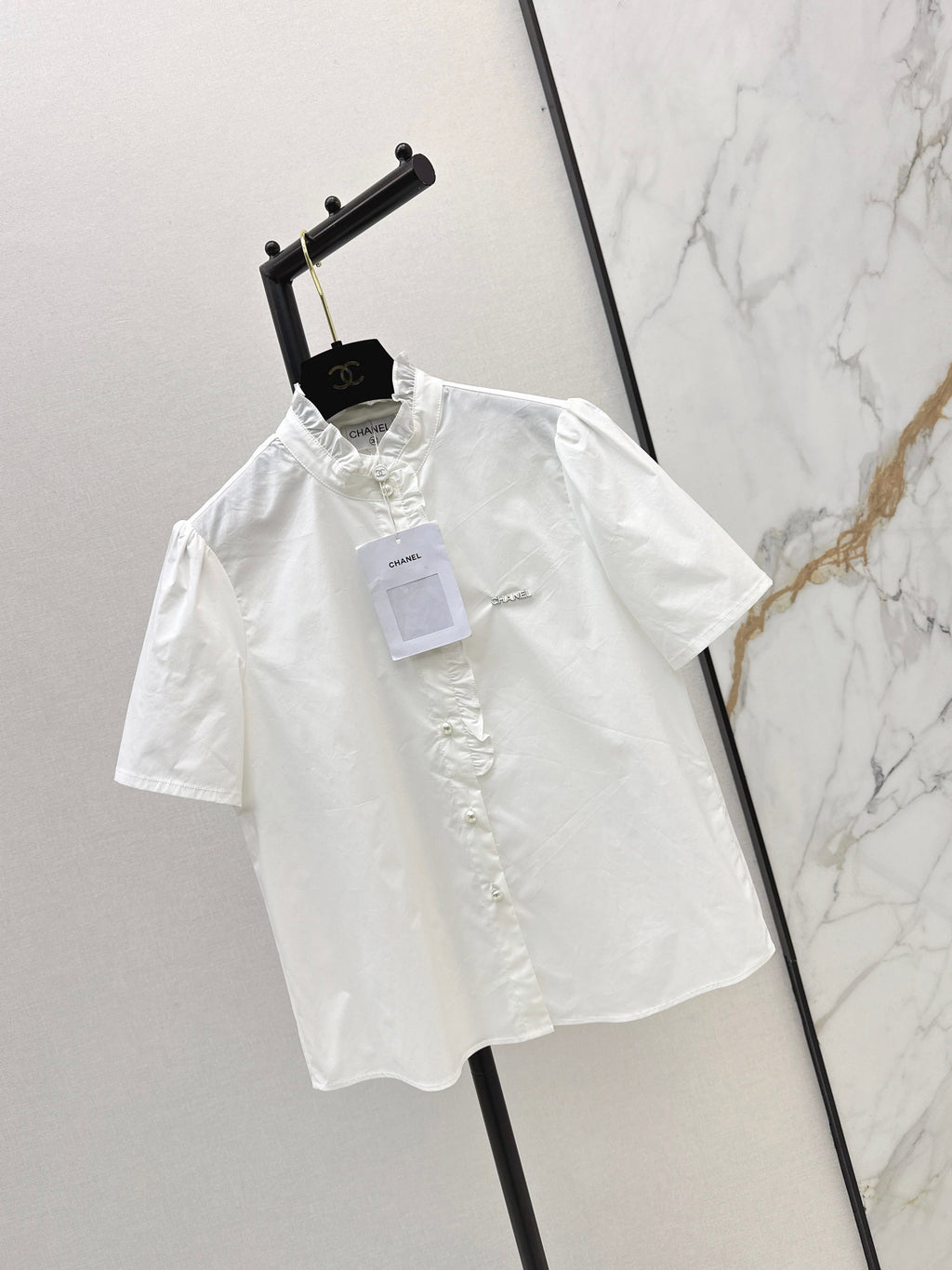 Short-Sleeve Shirt with Ruffled Trim