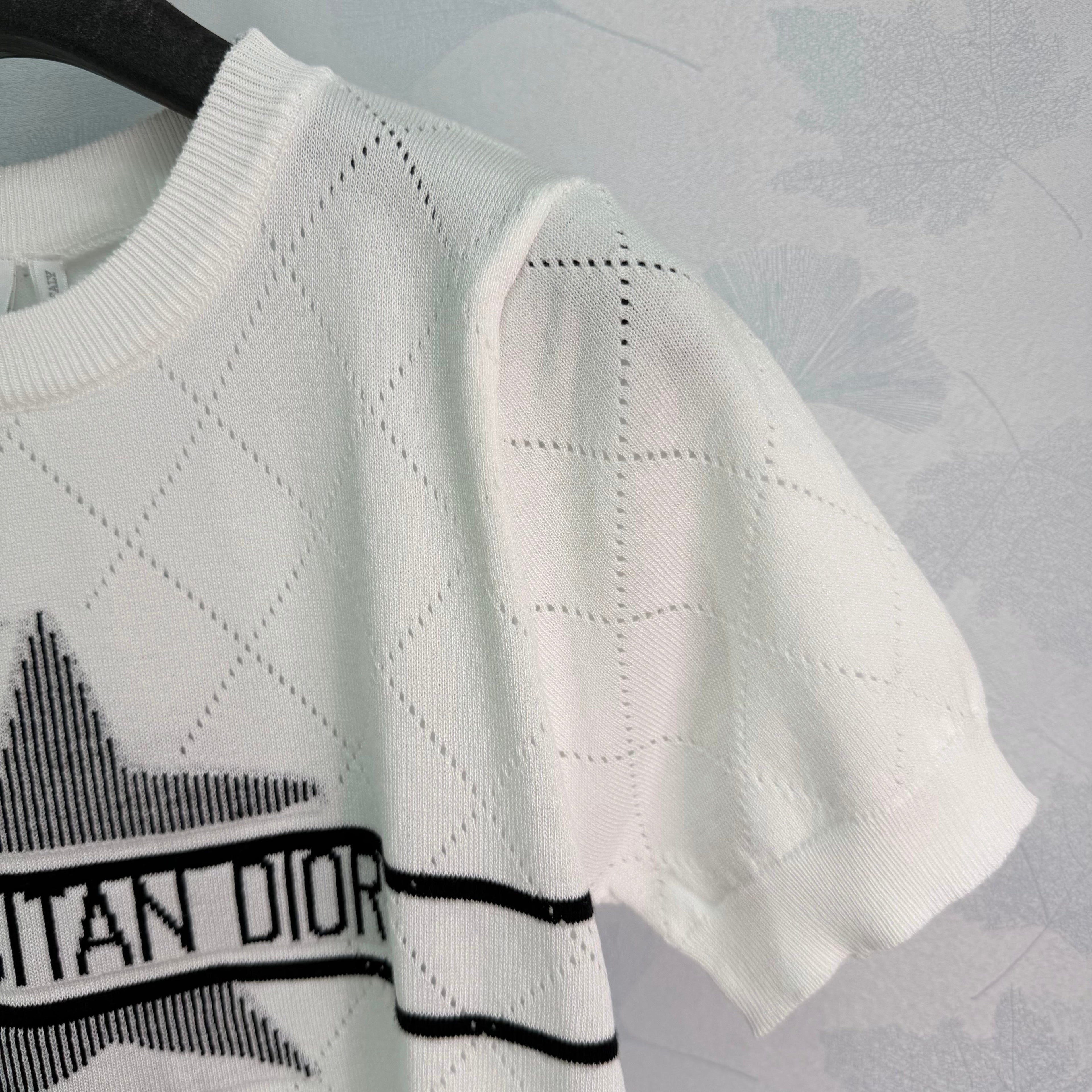 26 New Knitted Short-Sleeve Top
