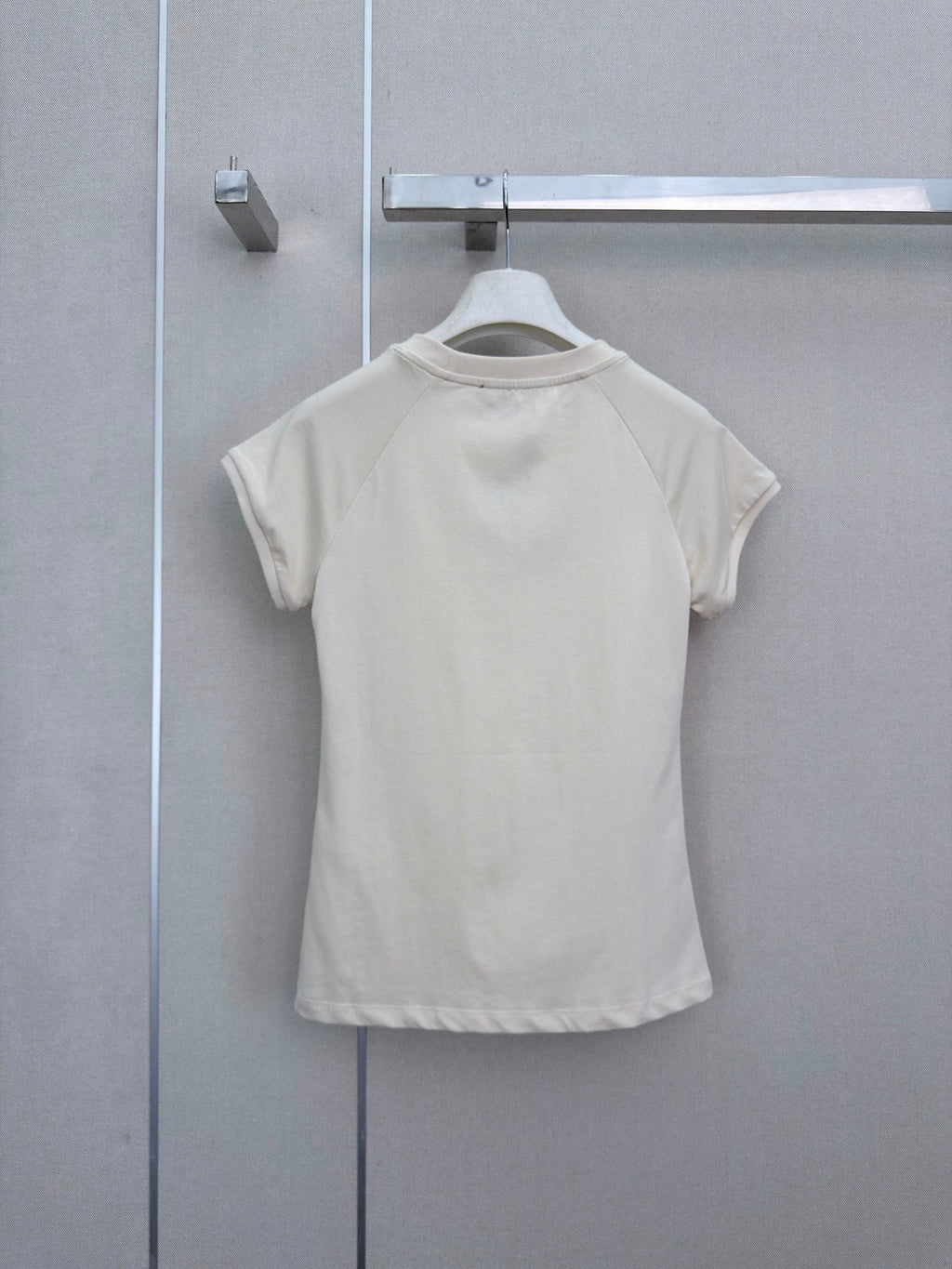 26 New Style Embroidered Crew-Neck Short-Sleeve Top