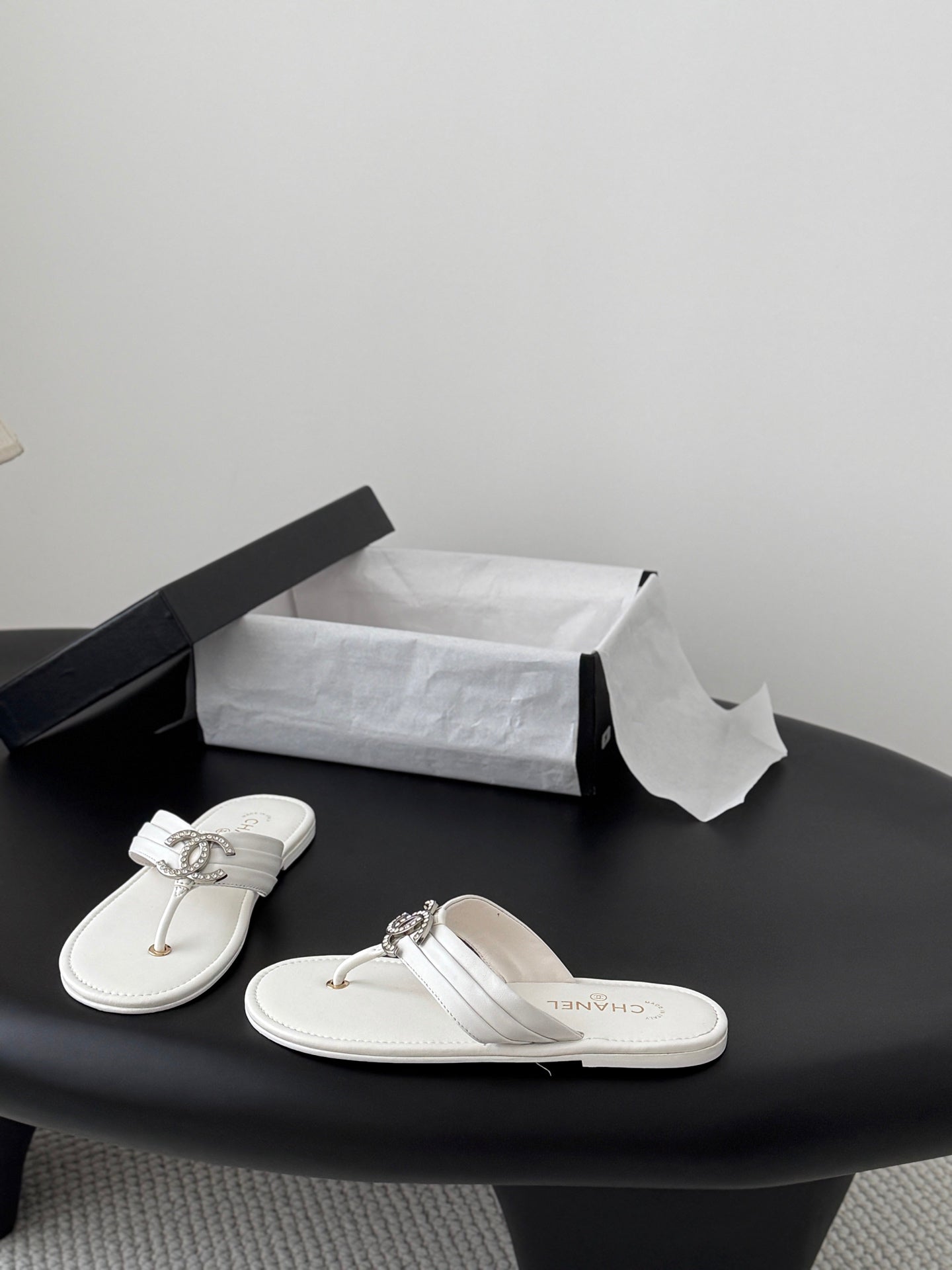 26SS New Arrivals: Camellia Slide Series
