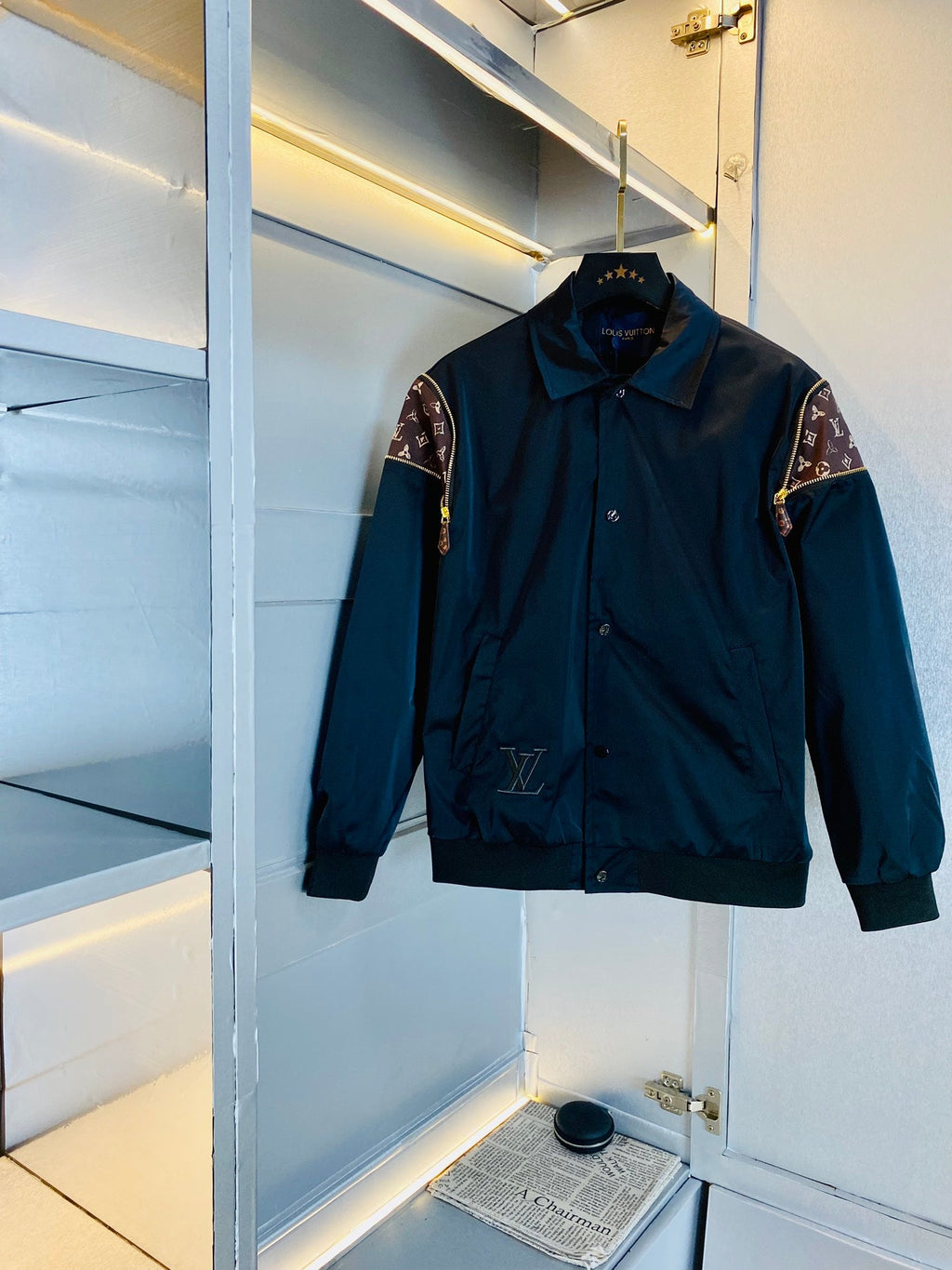 Outerwear, jacket, windproof coat