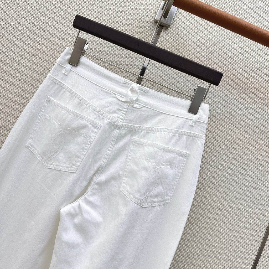 Straight Leg Jeans