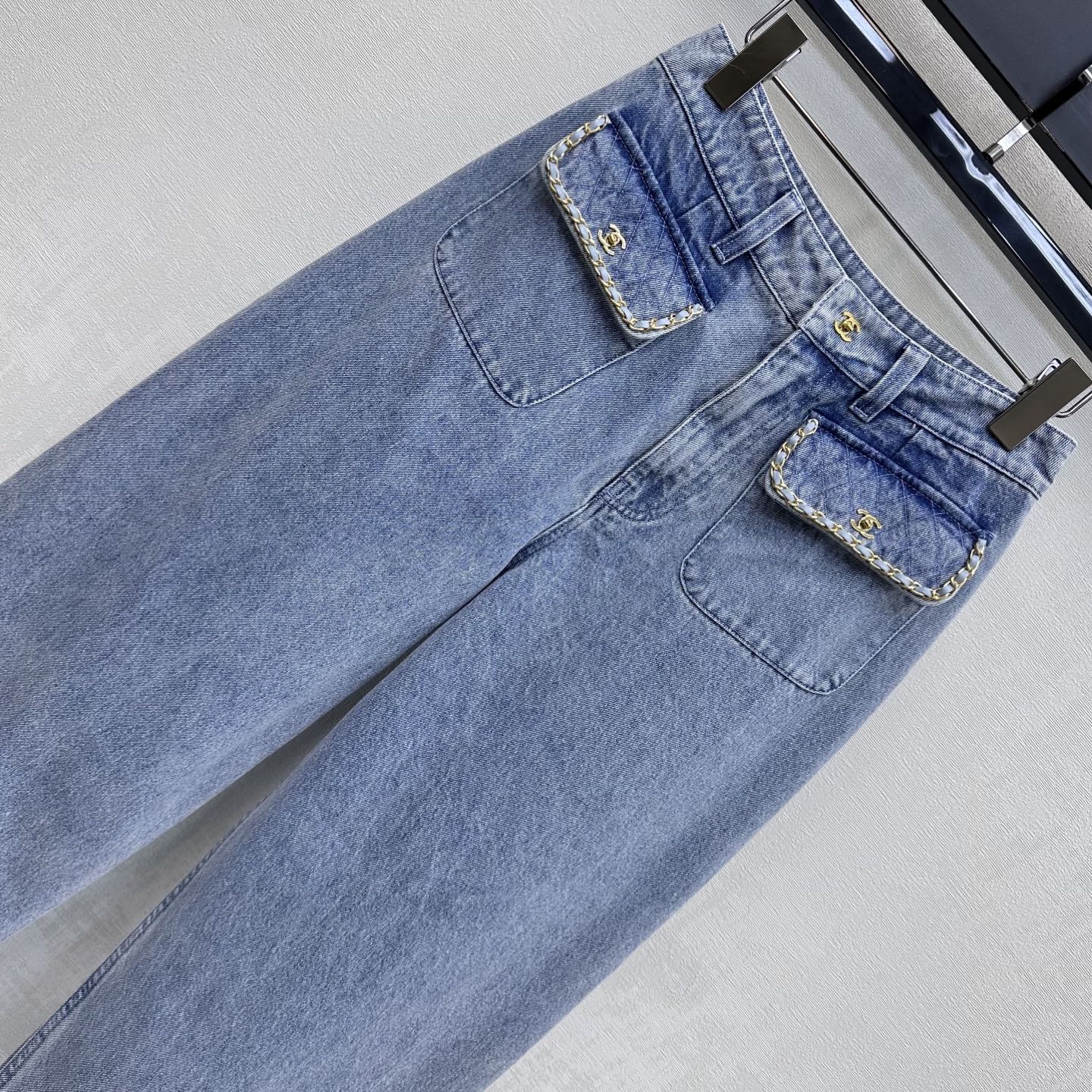 Fringed Raw-Hem Denim Trousers
