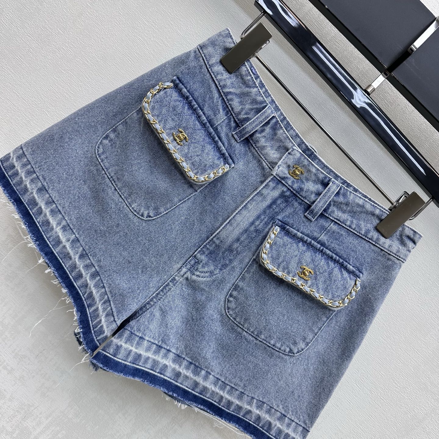 Fringed-Hem Denim Shorts