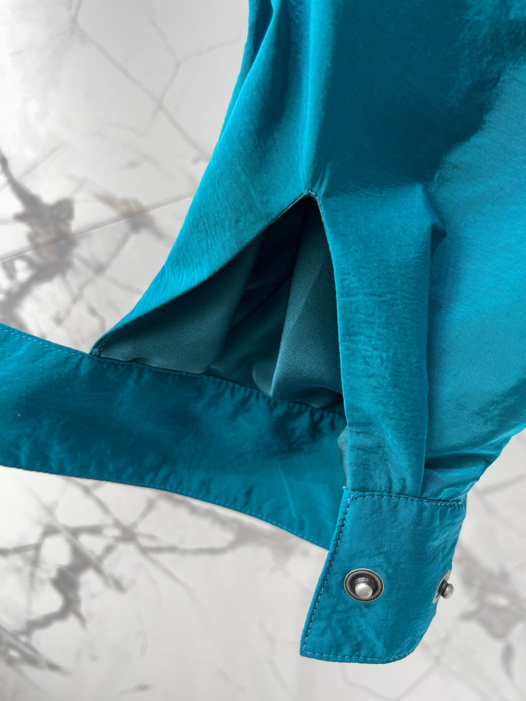 Stand-up Collar Color-Blocked Lightweight Jacket