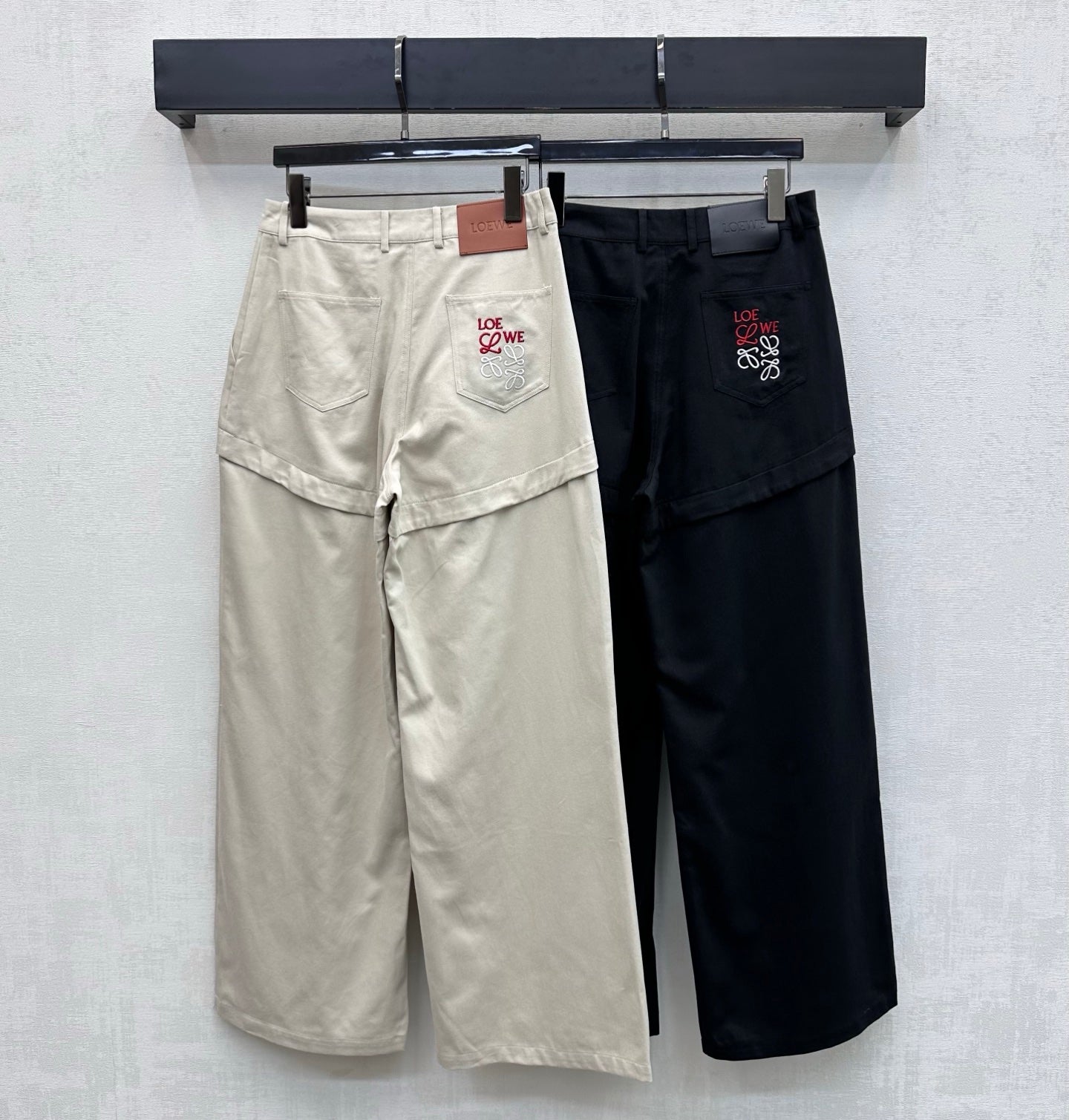 Straight-leg jeans