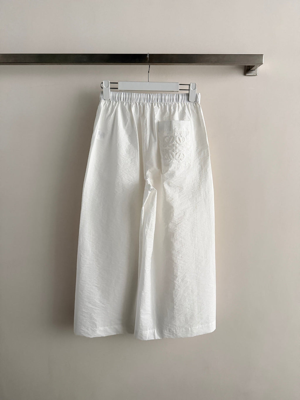 Lightweight and Breathable Wide-Leg Pants