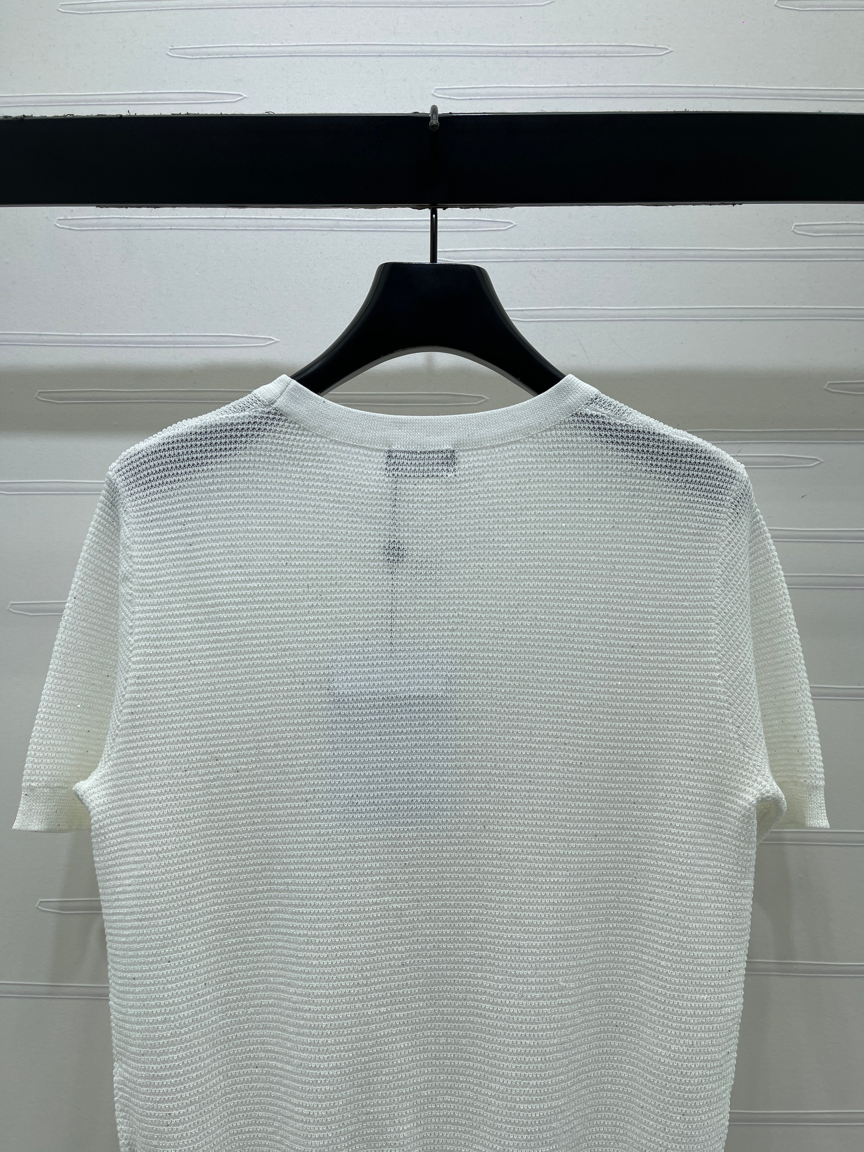 Sequined Crew Neck Knit Short-Sleeve T-Shirt