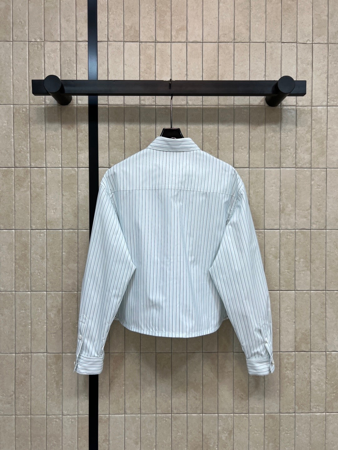 Short striped shirt