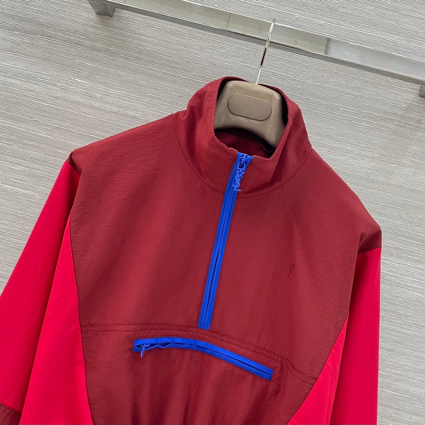 Burgundy Color-Blocked Half-Zip Stand Collar Windbreaker