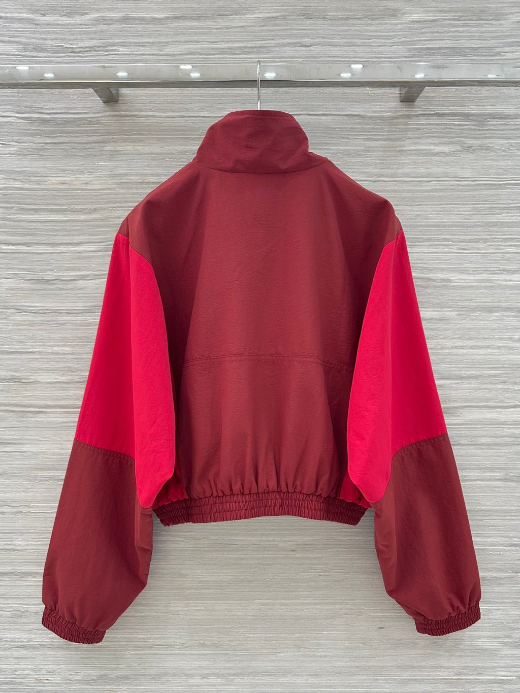 Burgundy Color-Blocked Half-Zip Stand Collar Windbreaker