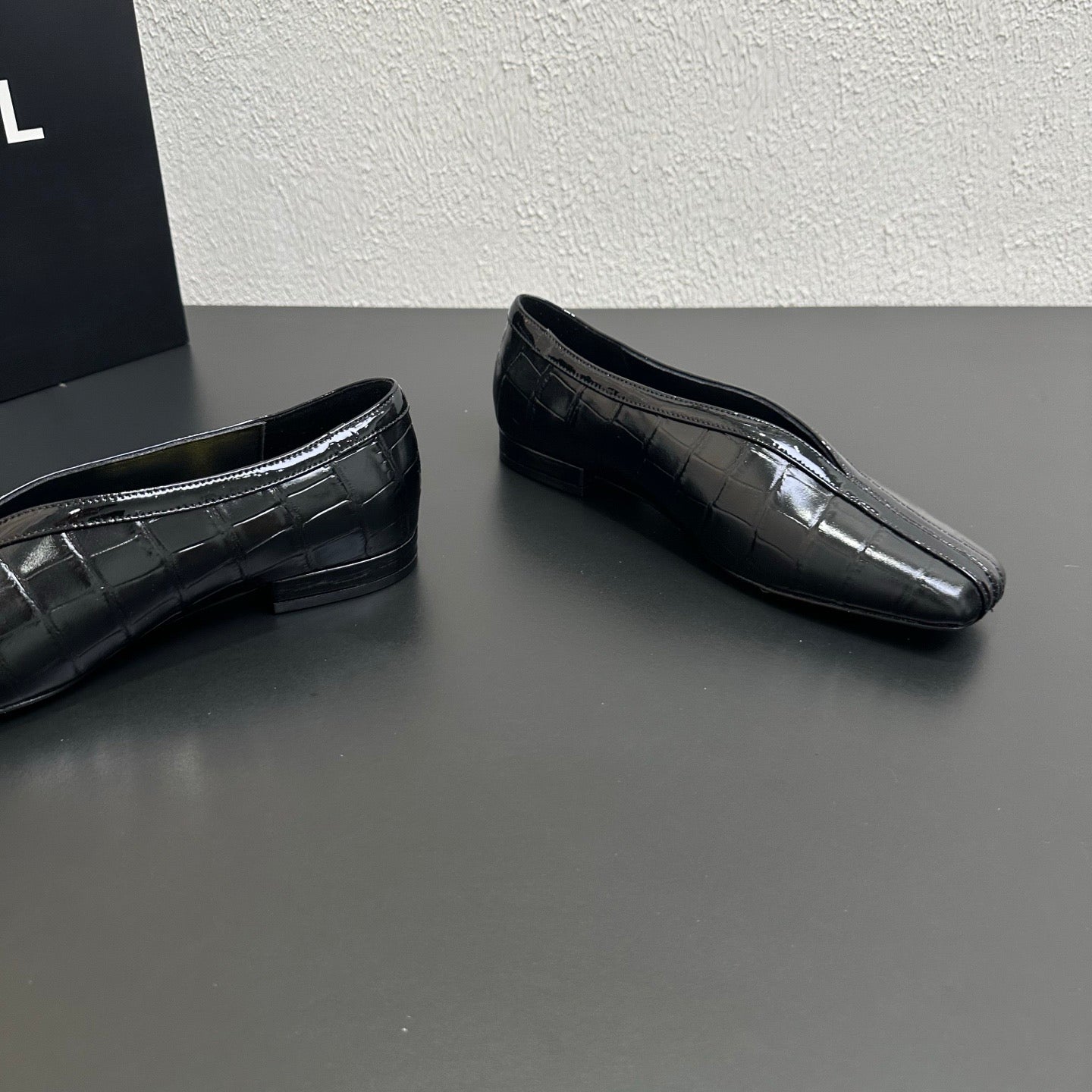 Flat, Square-Toe V-Cut Flats