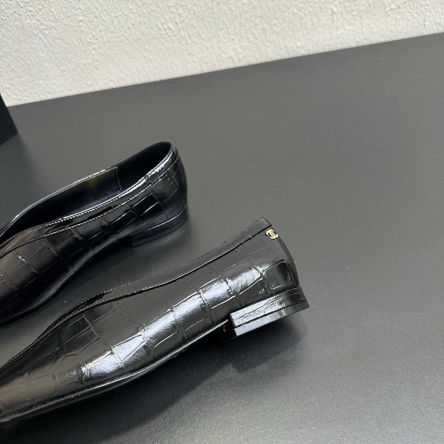 Flat, Square-Toe V-Cut Flats