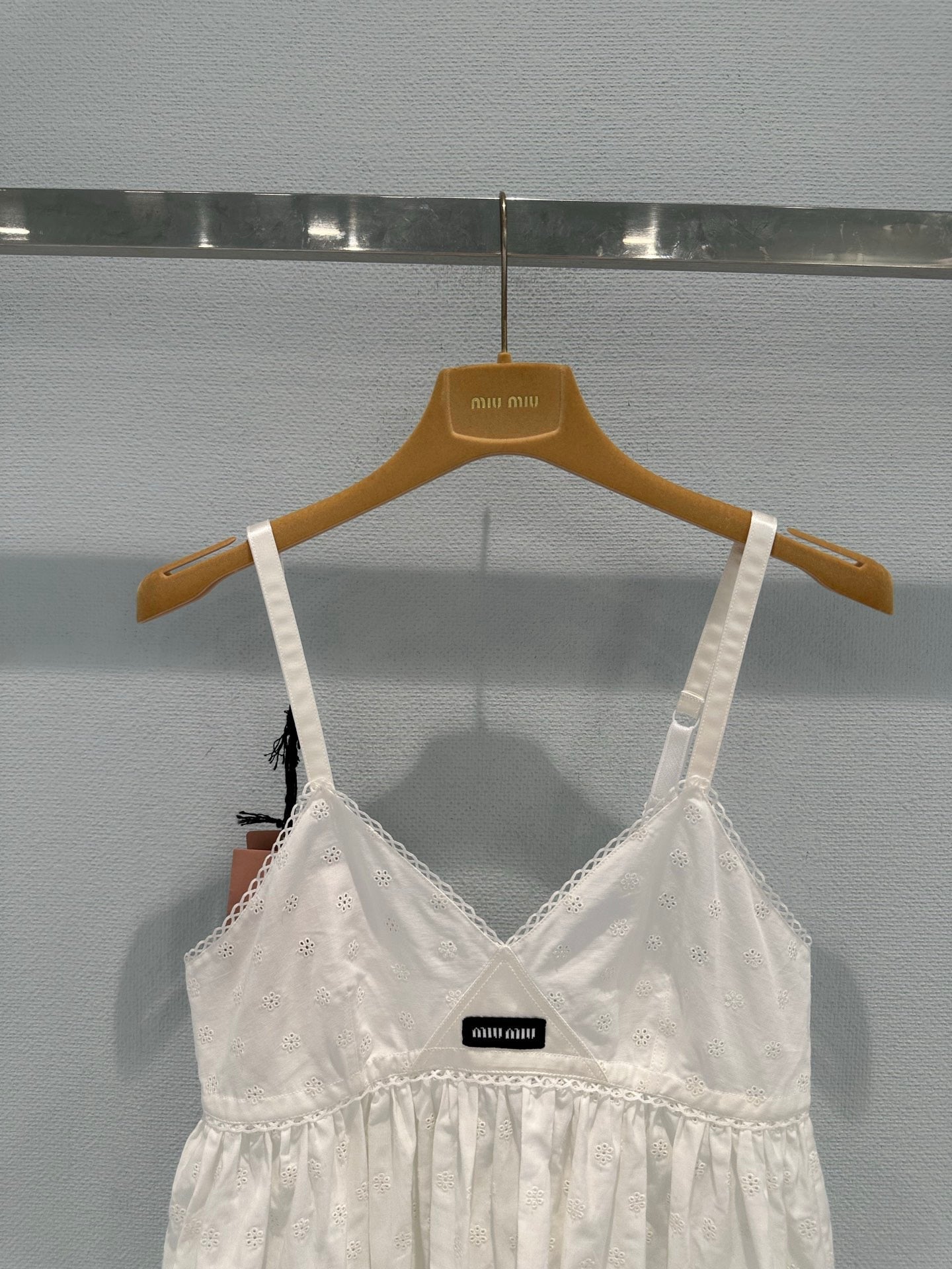 Hollow-out cotton-linen camisole