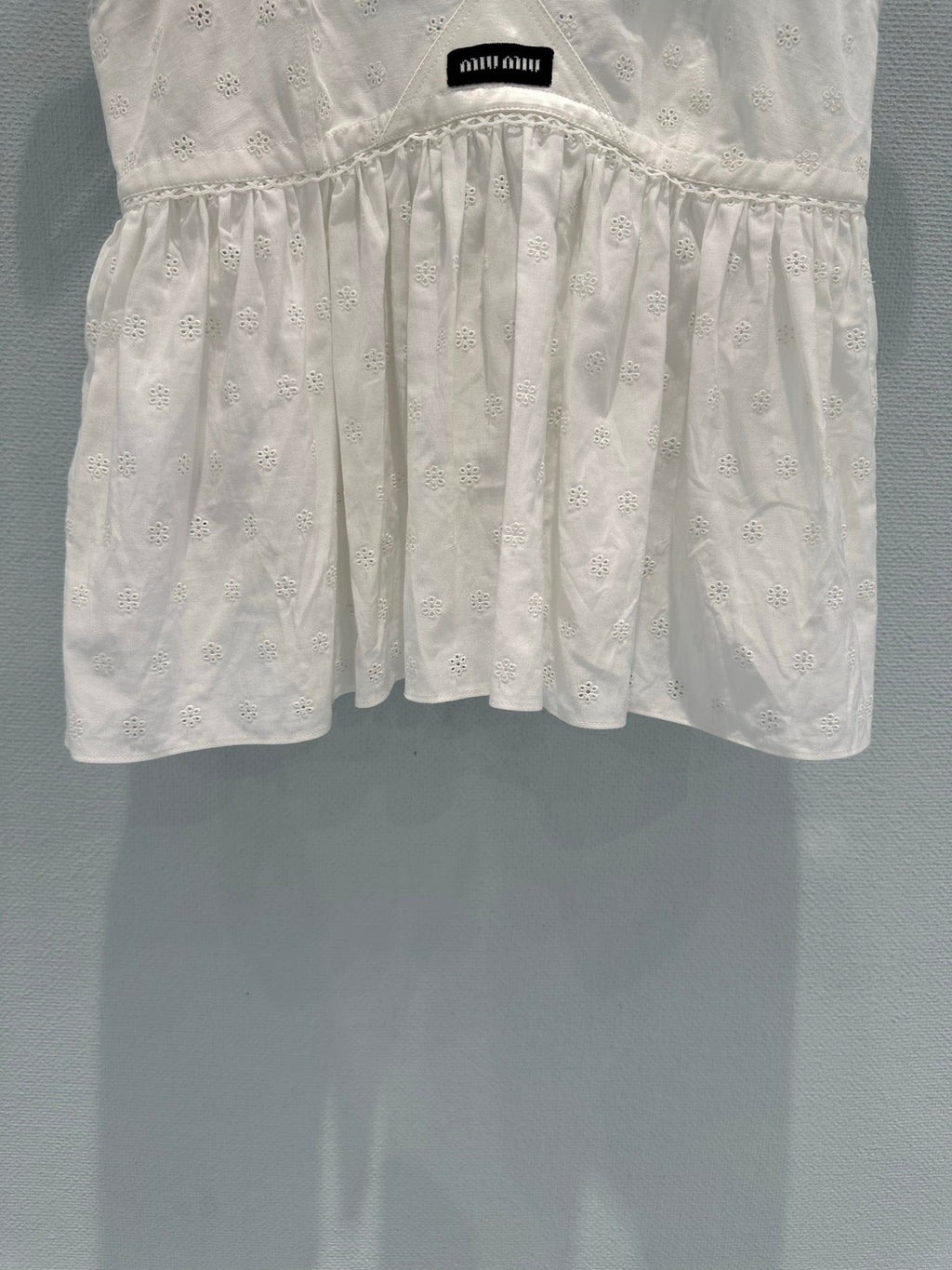Hollow-out cotton-linen camisole