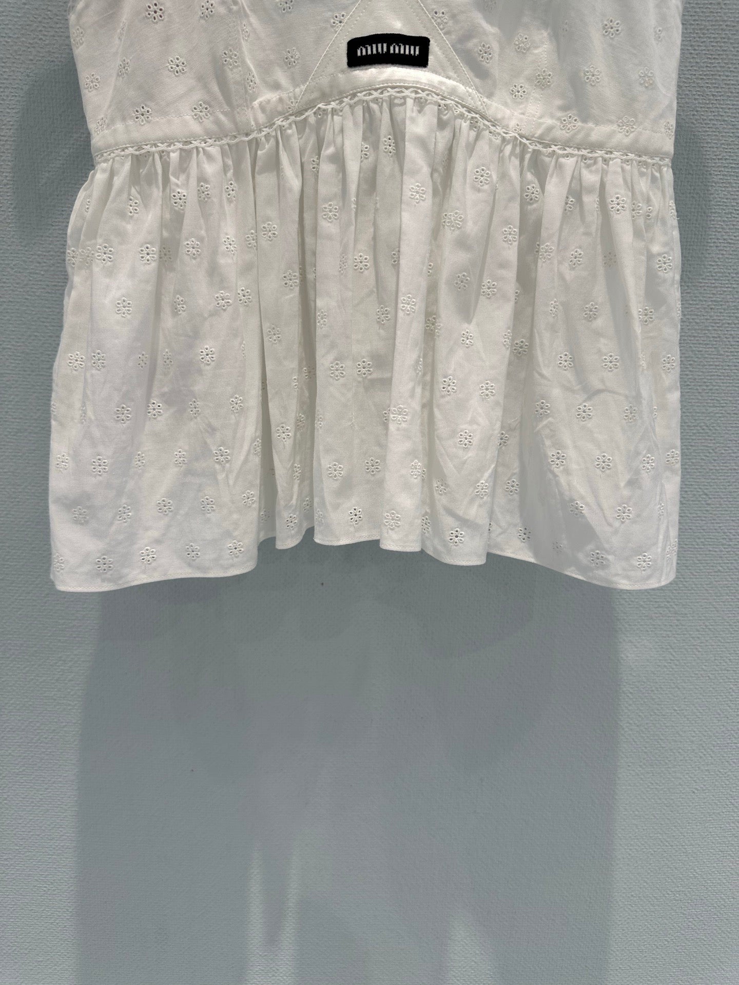 Hollow-out cotton-linen camisole