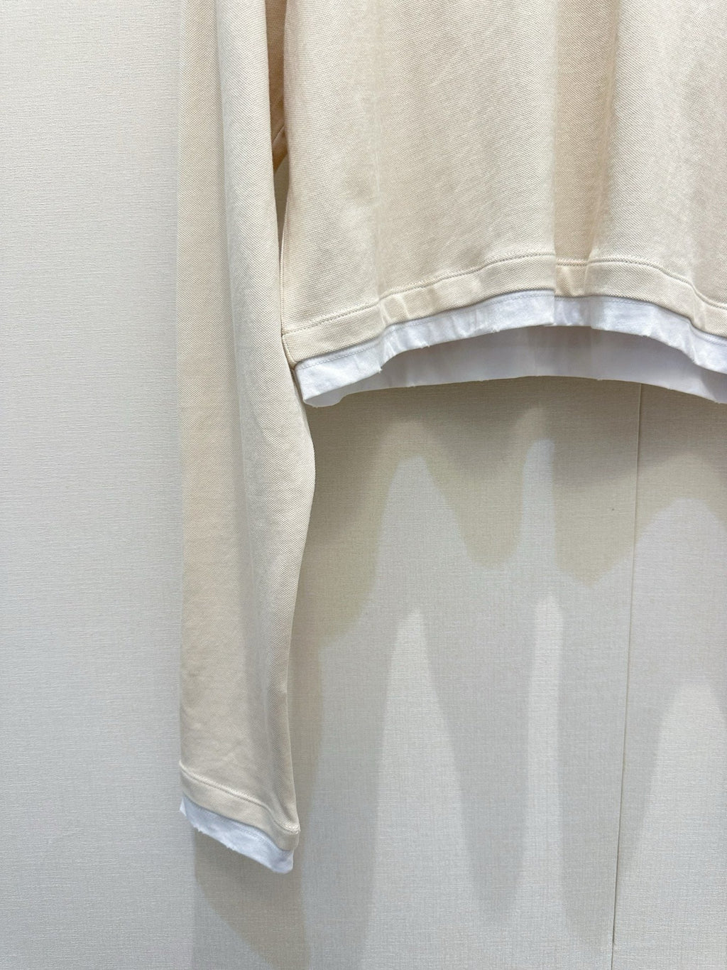 Faux two-piece cropped polo shirt