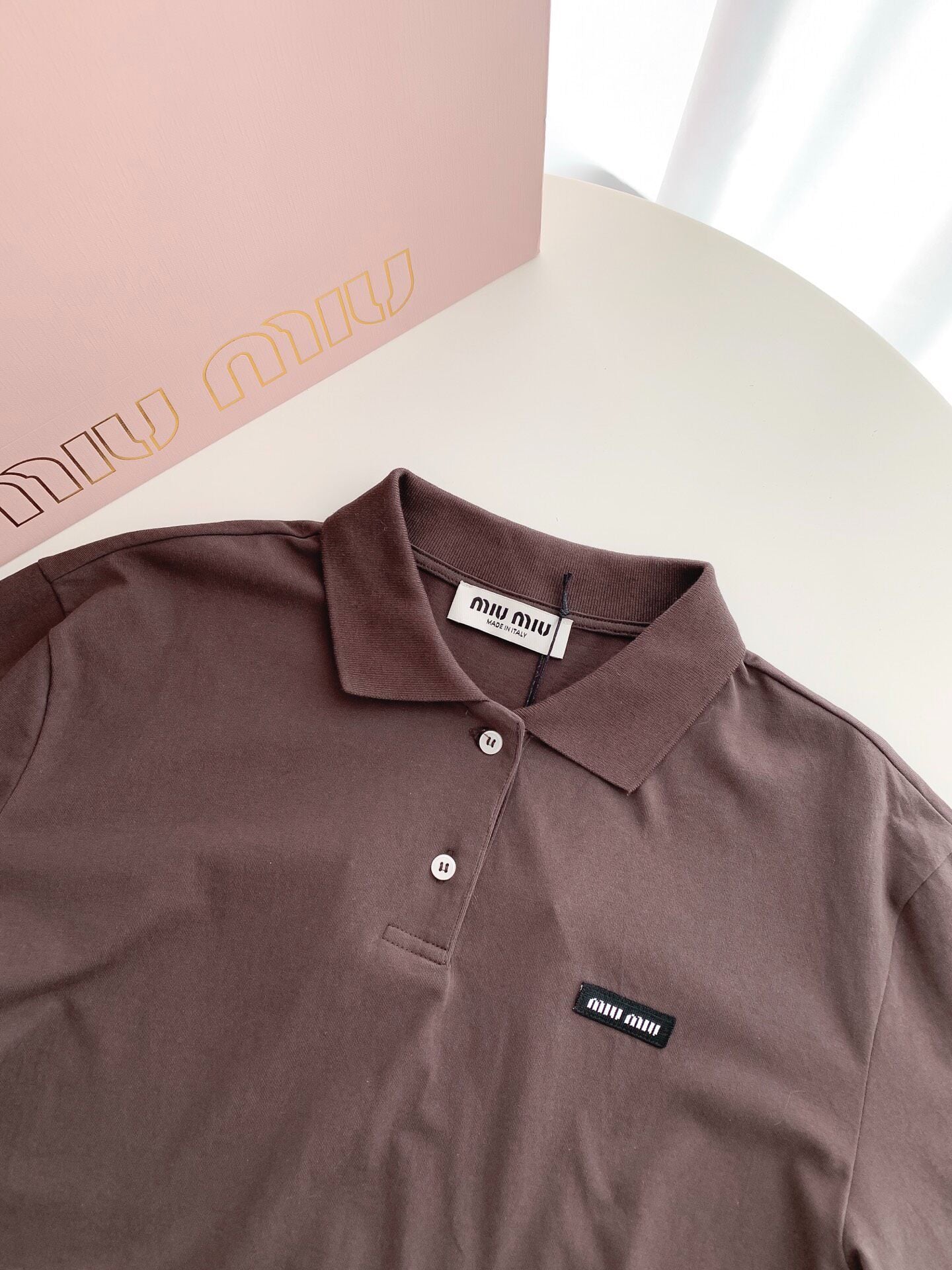 Faux two-piece layered polo long-sleeved shirt