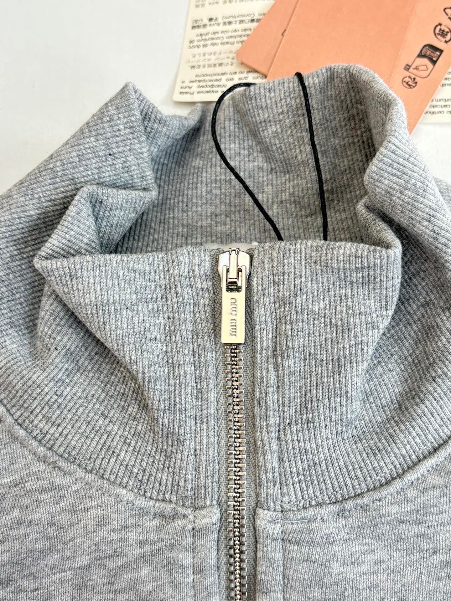Embroidered Zipper Jacket