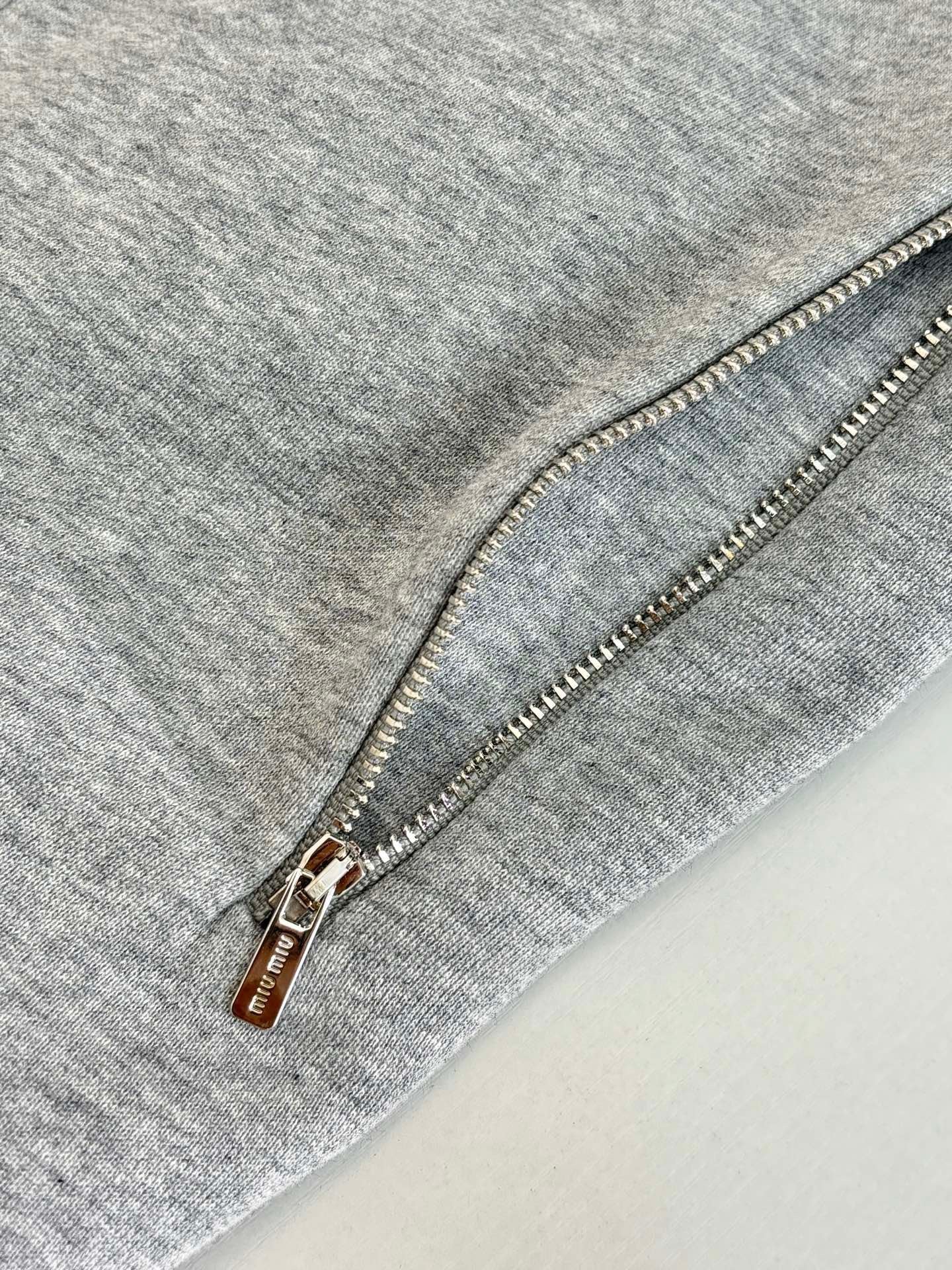 Embroidered Zipper Jacket