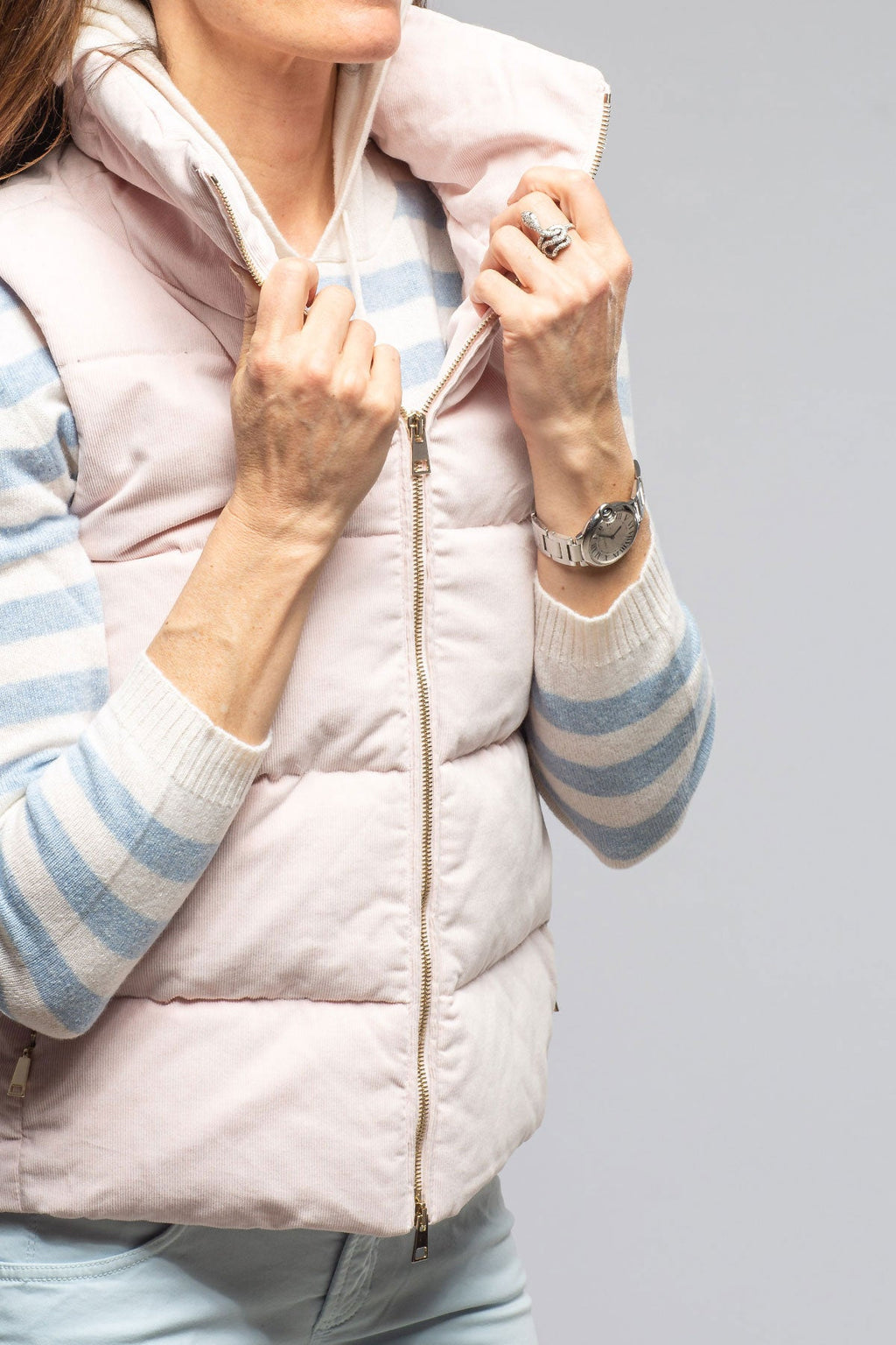 Valletta Corduroy Insulated Vest In Porcelain