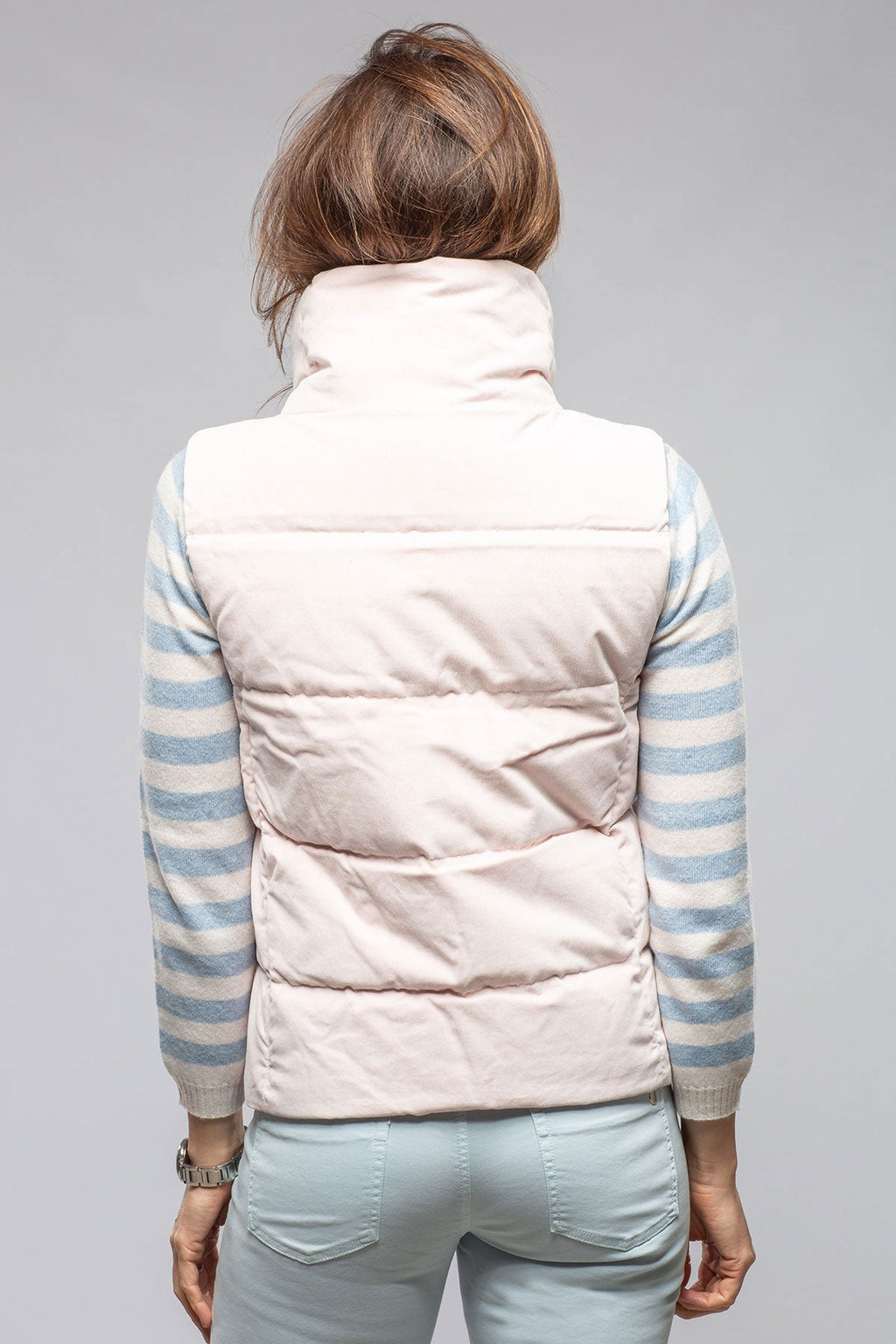 Valletta Corduroy Insulated Vest In Porcelain