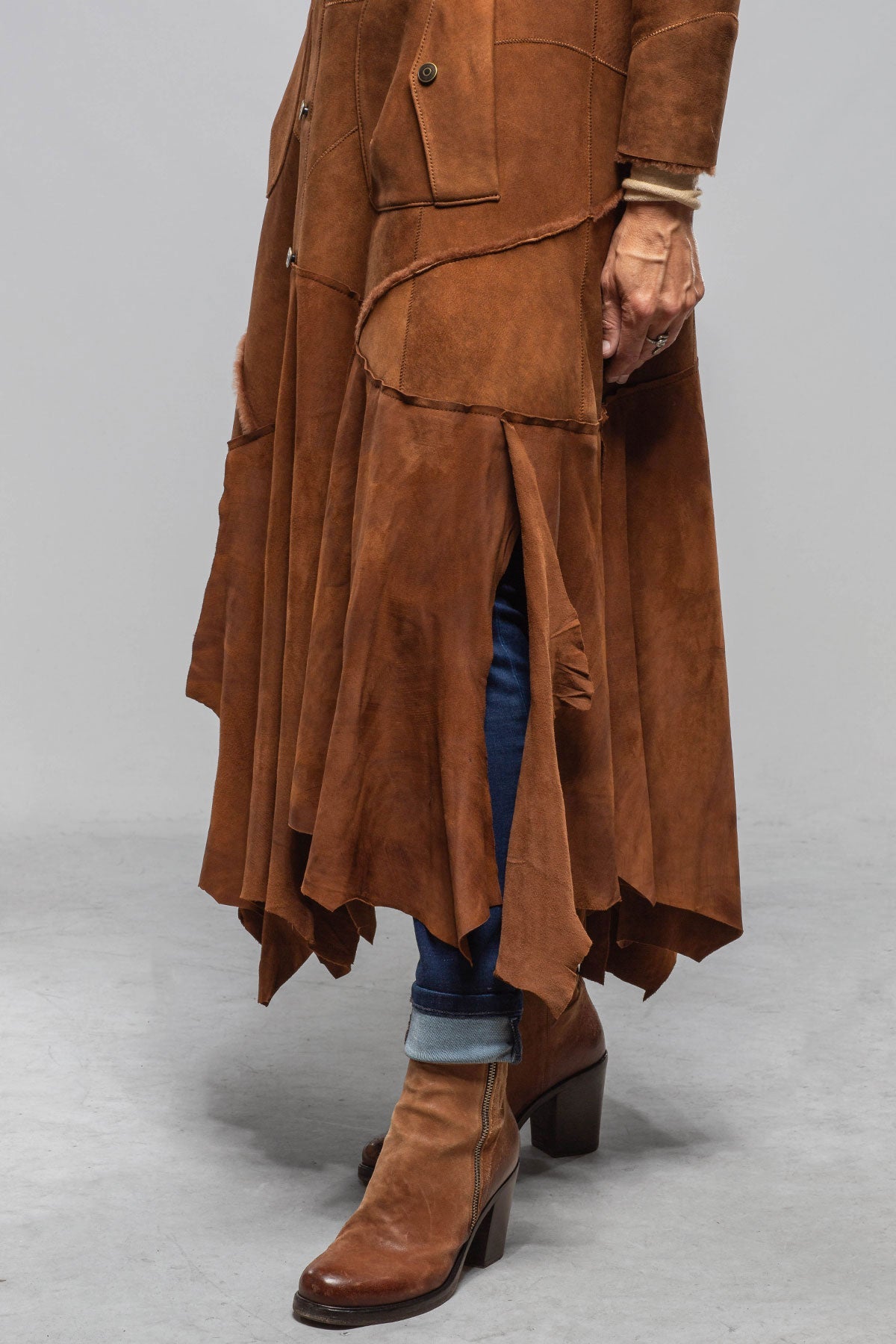 Cori Long Shearling In Cognac