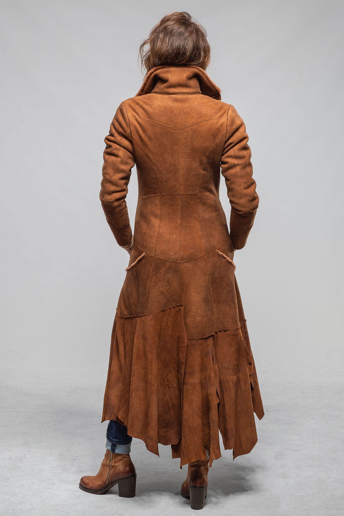 Cori Long Shearling In Cognac