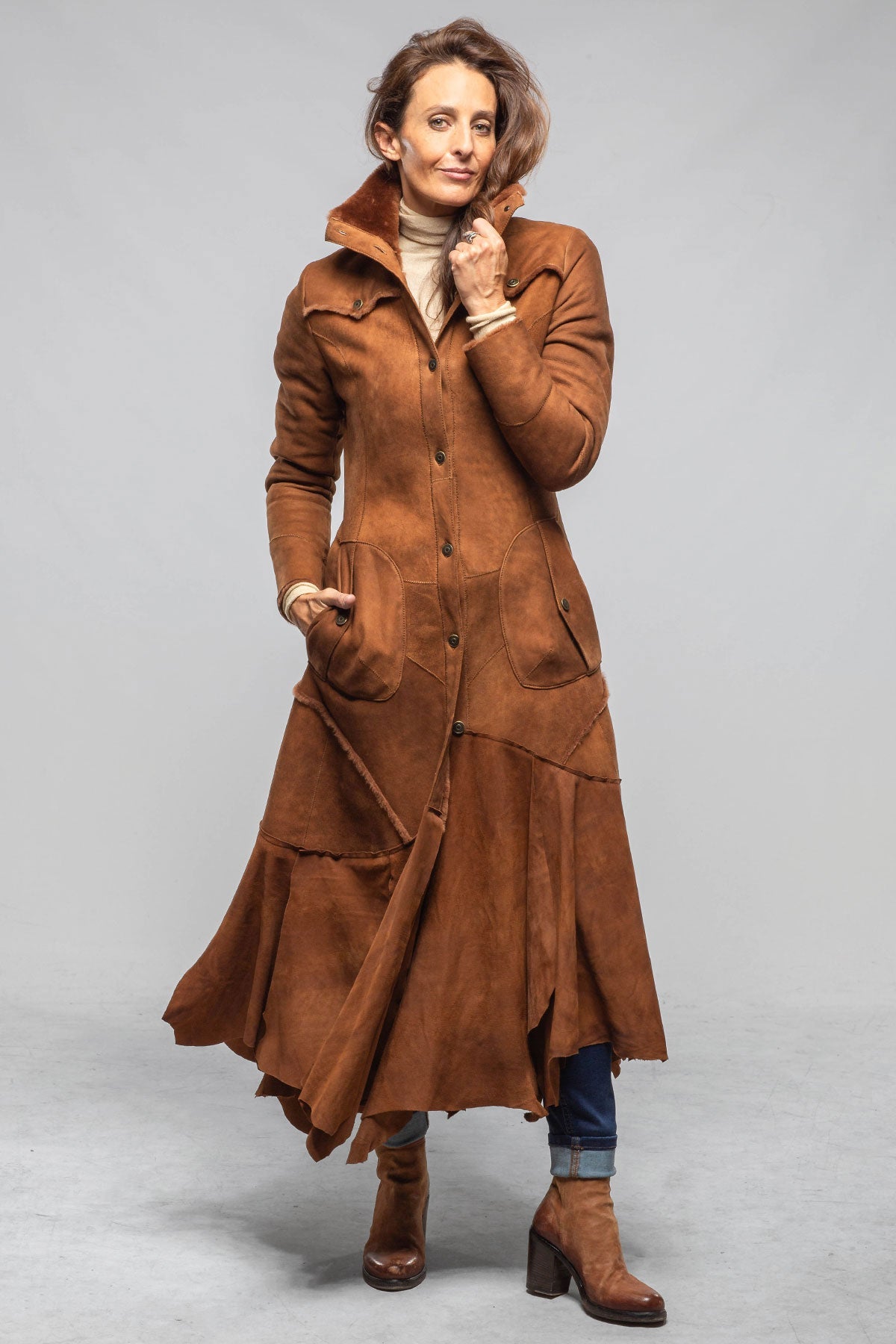 Cori Long Shearling In Cognac