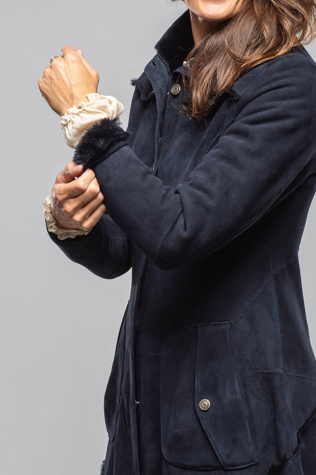 Cori Long Shearling In Navy Blue