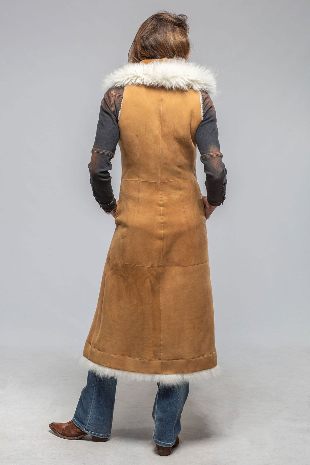 Elsa Long Reversible Shearling Vest In Ice