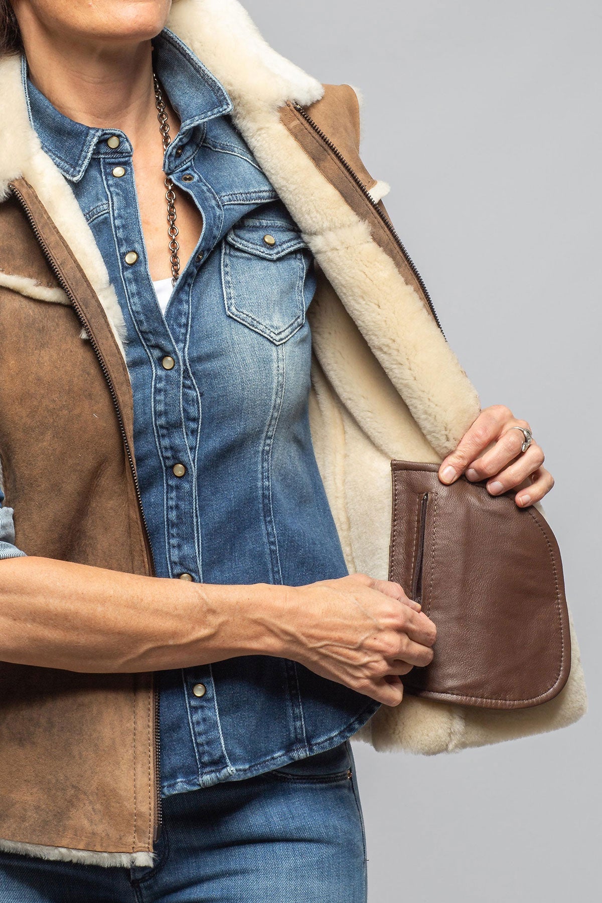 Brandy Shearling Vest In Vintage Tobacco